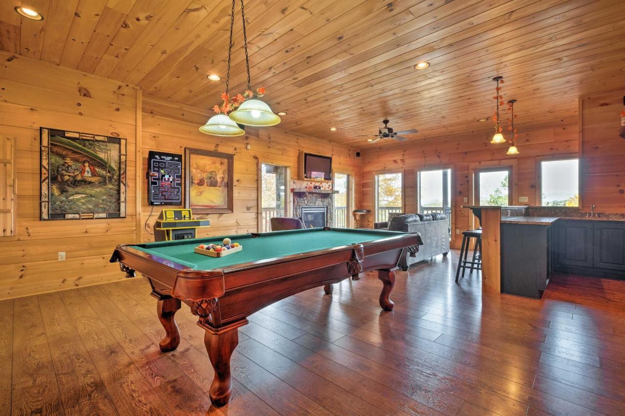 Pigeon Forge Cabin With Brand New Hot Tub And Views! Villa Сивиървил Екстериор снимка