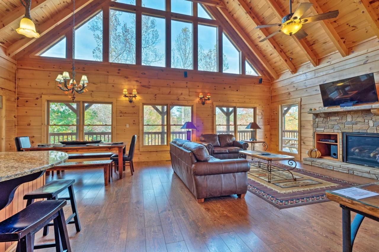 Pigeon Forge Cabin With Brand New Hot Tub And Views! Villa Сивиървил Екстериор снимка